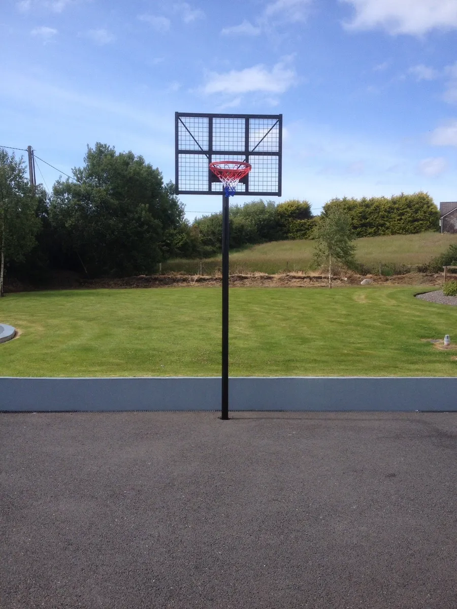 Basketball stand - Image 2