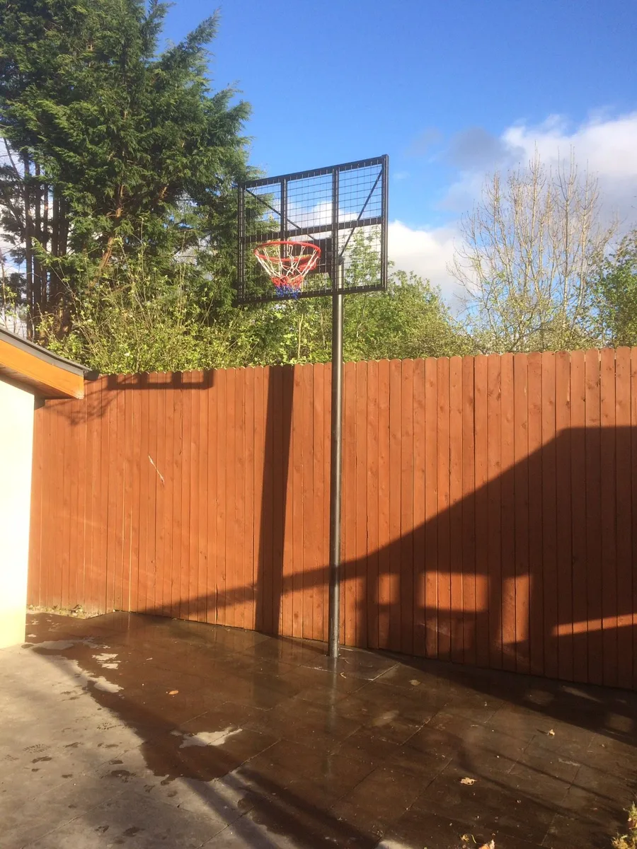 Basketball stand - Image 3