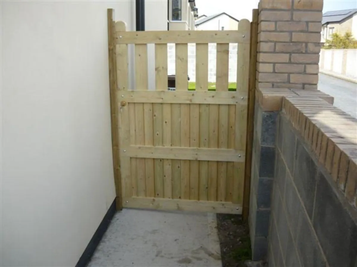 TGV side Gates supplied and fitted from €250 - Image 4