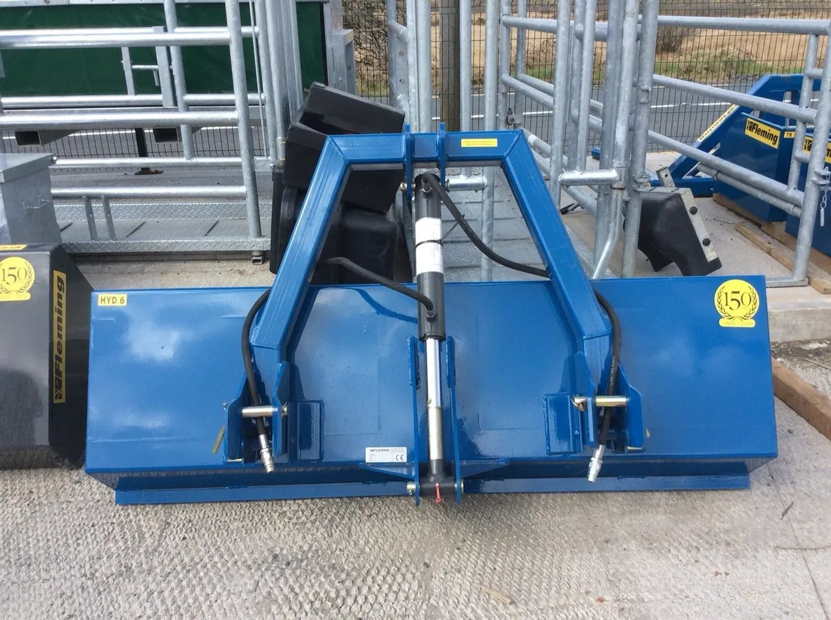 Transport box.  5ft, 6ft & 7ft hydraulic box - Image 2