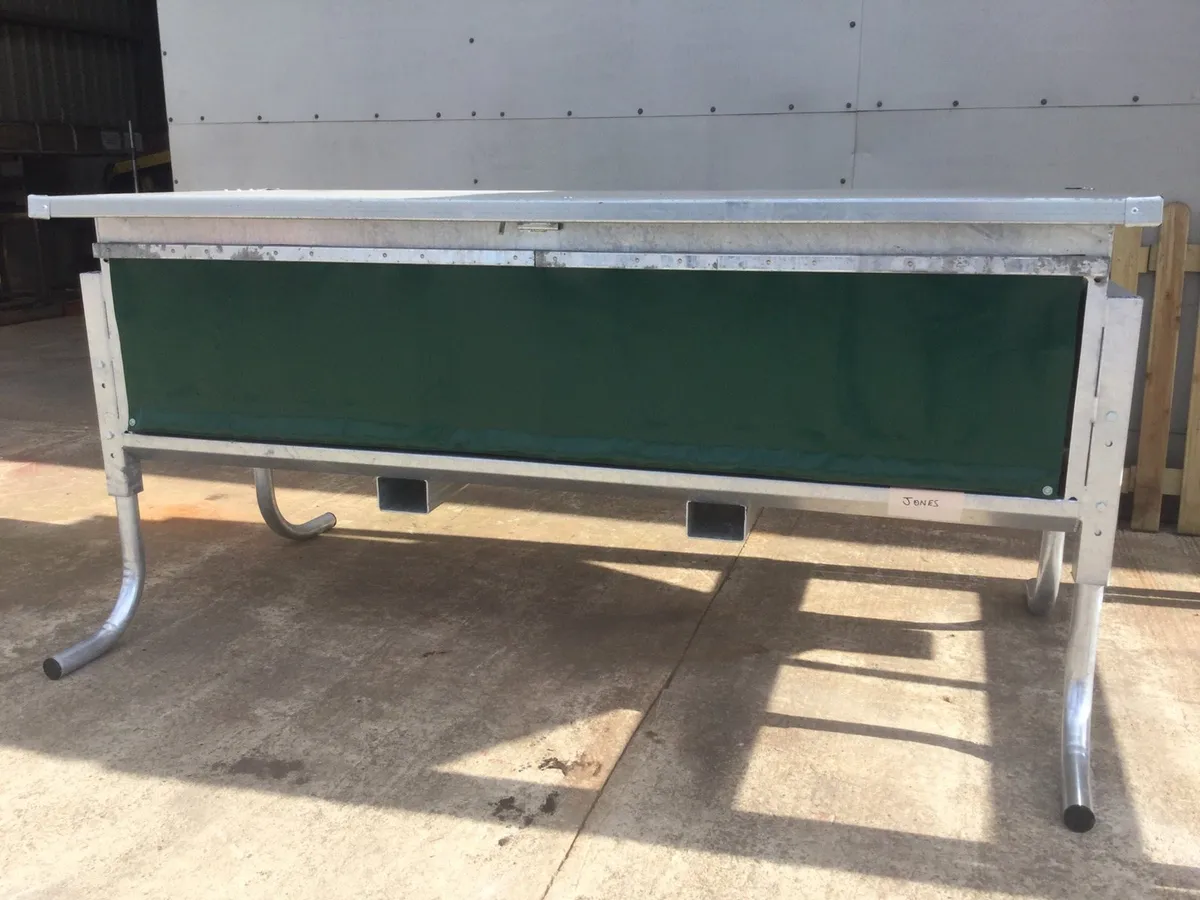 1and 2 tonne meal bin and feeding equipment - Image 4