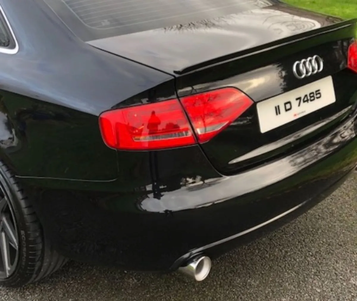 Boot lip spoilers
