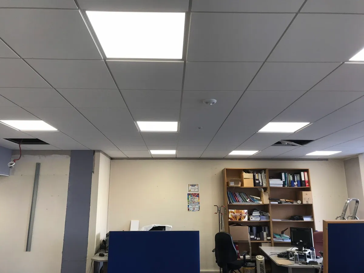 LED lights 600 x 600 for suspended ceilings - Image 1
