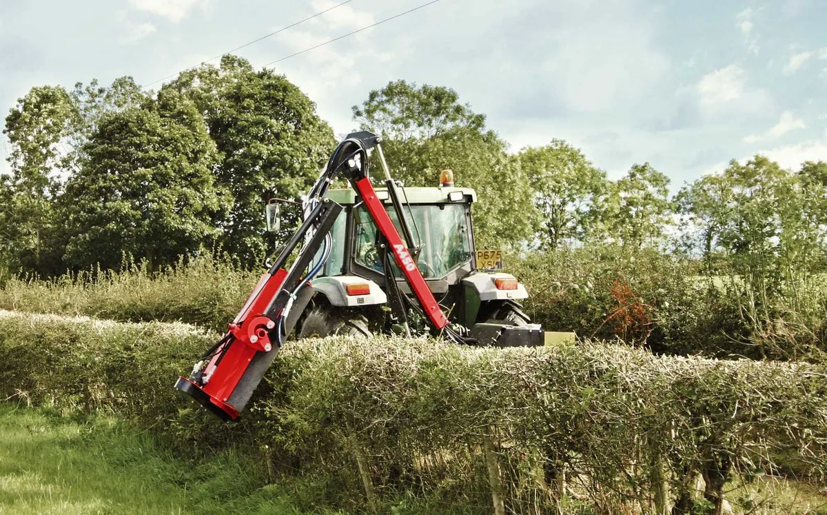 Hedge Cutter; verge mower; Hedge trimmer - Image 4