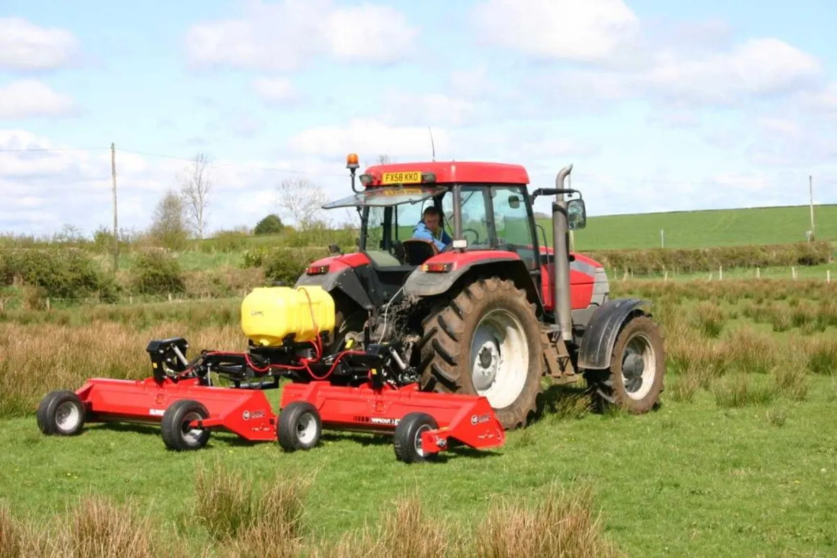 Tractor Mounted Weed Wiper: 2.4m-6.6m