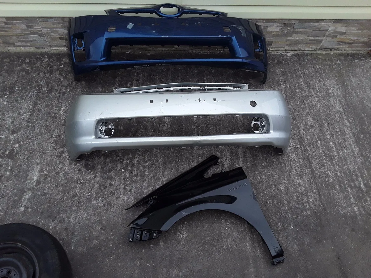 Toyota Panels and Bumpers - Image 1