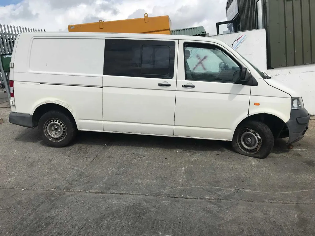 Transporter Crewcab VW 2005 1.9 TDI - Image 2