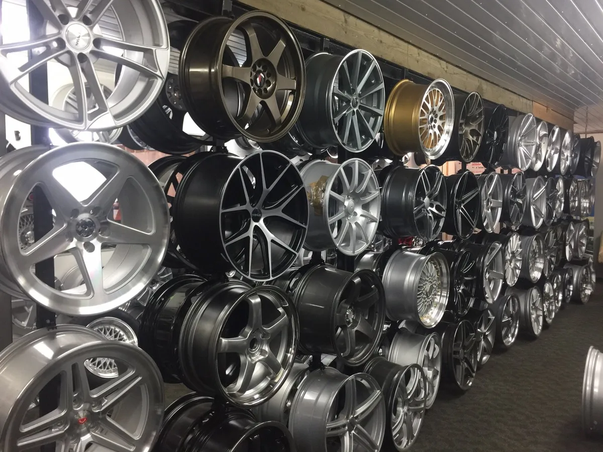 Massive stock of alloys for sale - Image 1