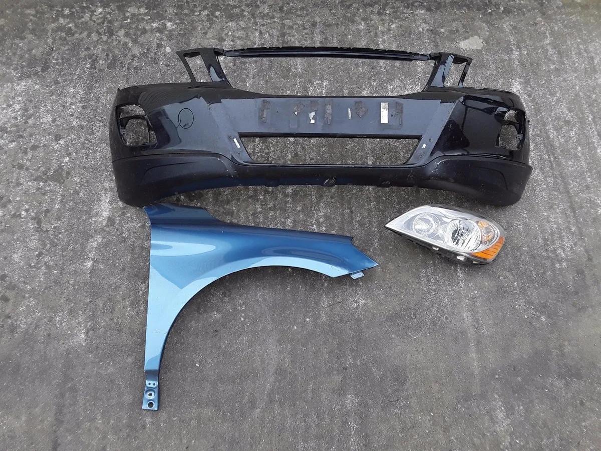 Volvo & Land Rover Bumpers & Parts