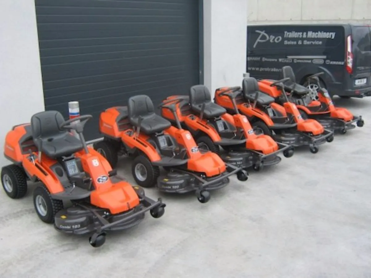 Husqvarna riders tractor mowers - Image 1