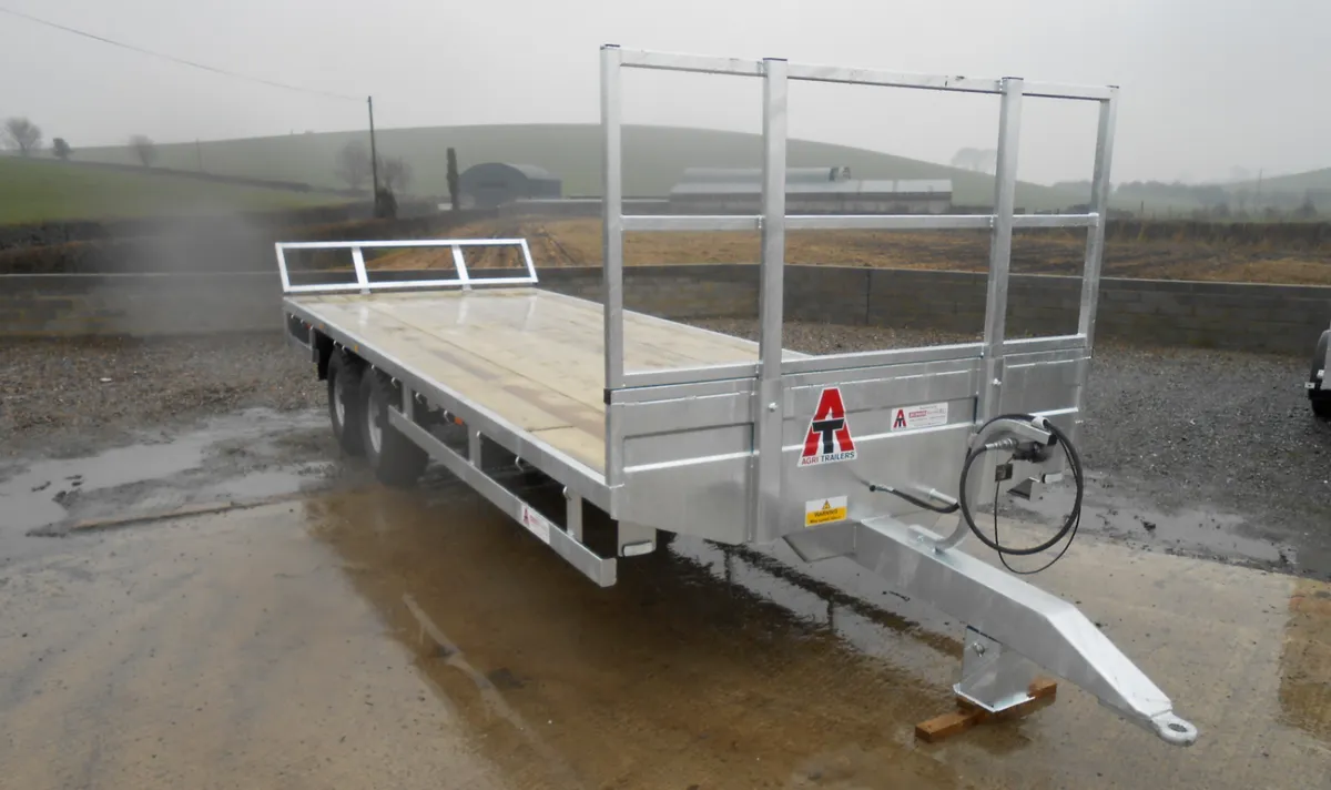 Hudson 25 ft bale trailer - Image 2