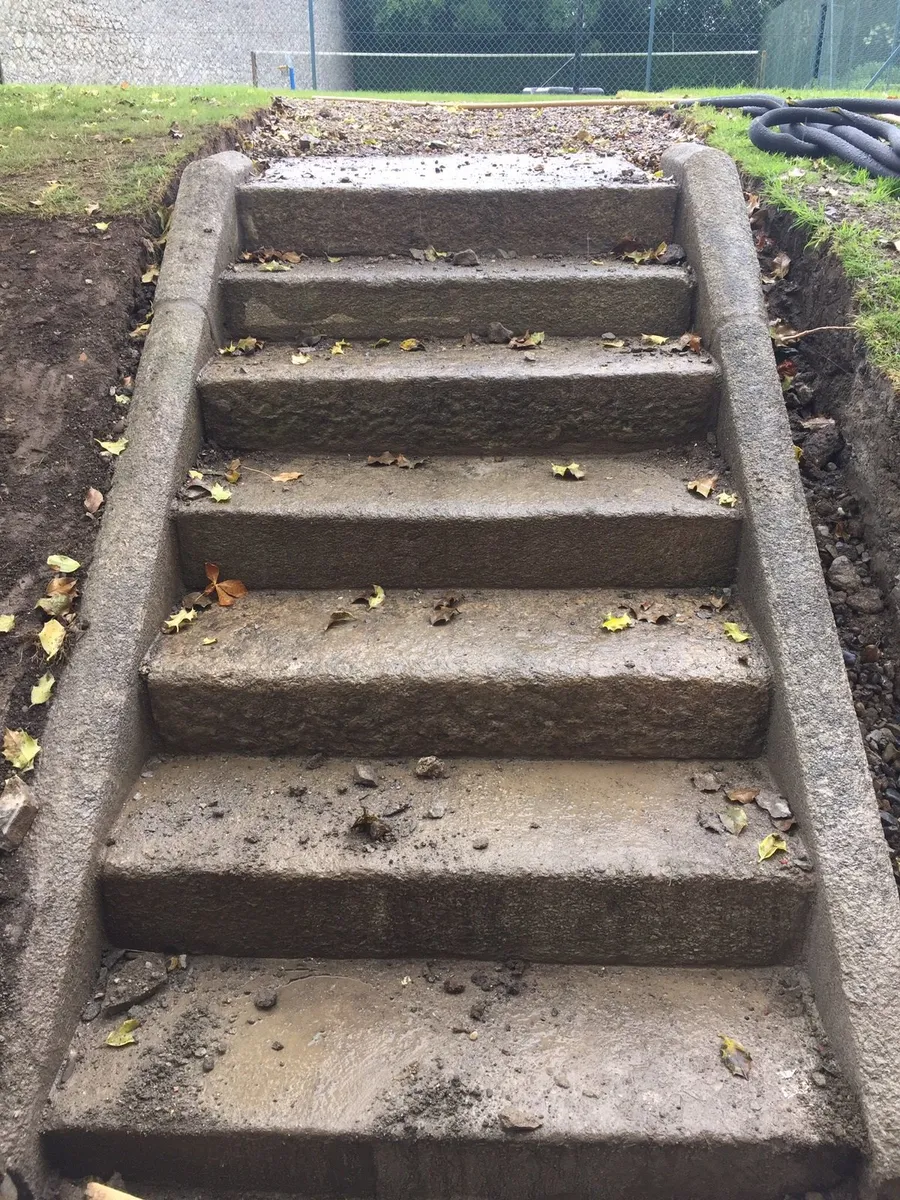 Old Granite Steps - Image 3