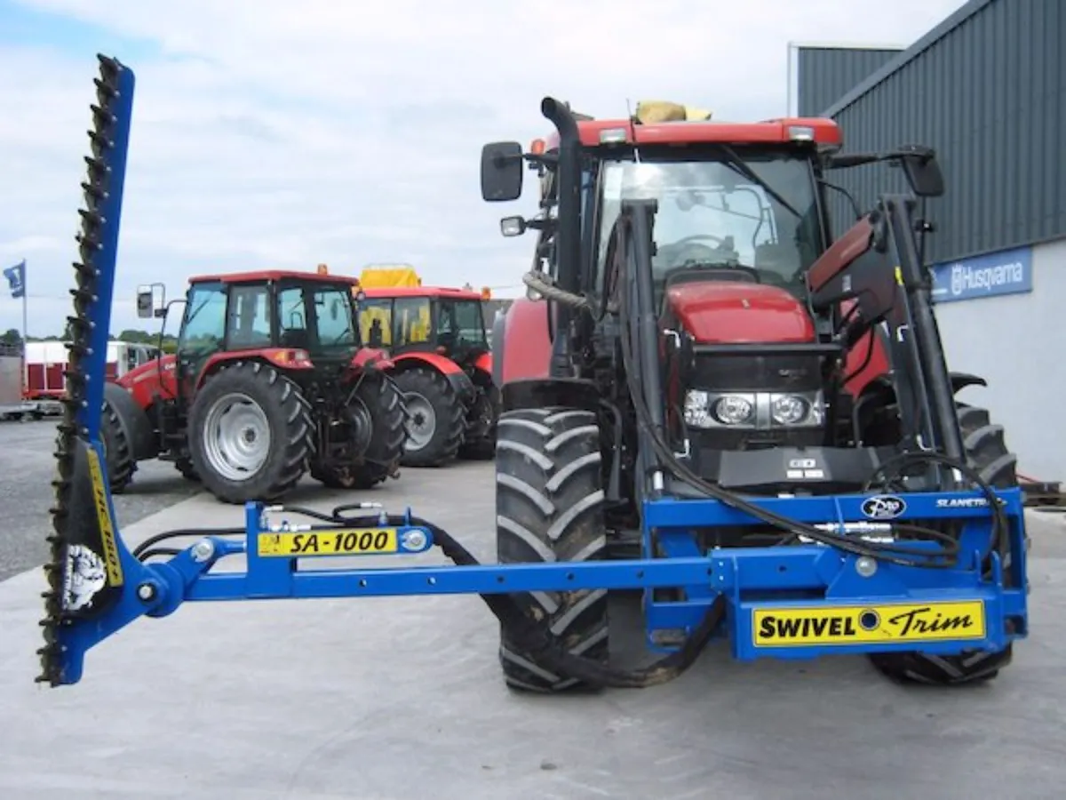 Hedge cutter digger / tractor front loader