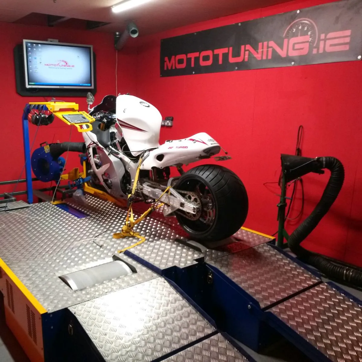 Motorcycle ecu tuning centre - Image 2