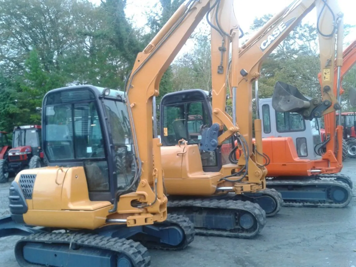 DIGGER REFURBISHMENT