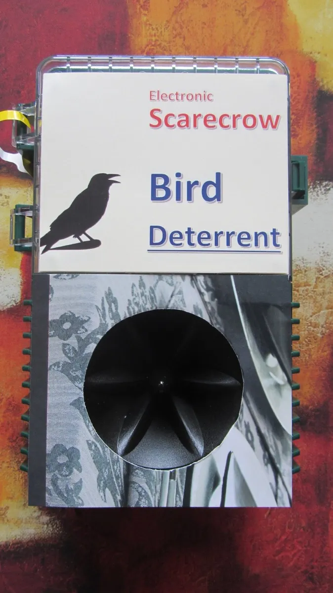 Electronic Scarecrow Bird Deterrent
