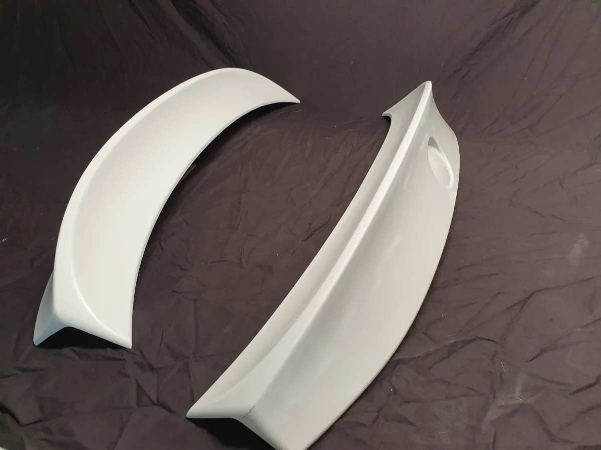 lexus Is220 & Is250 Wald boot spoiler - Image 2