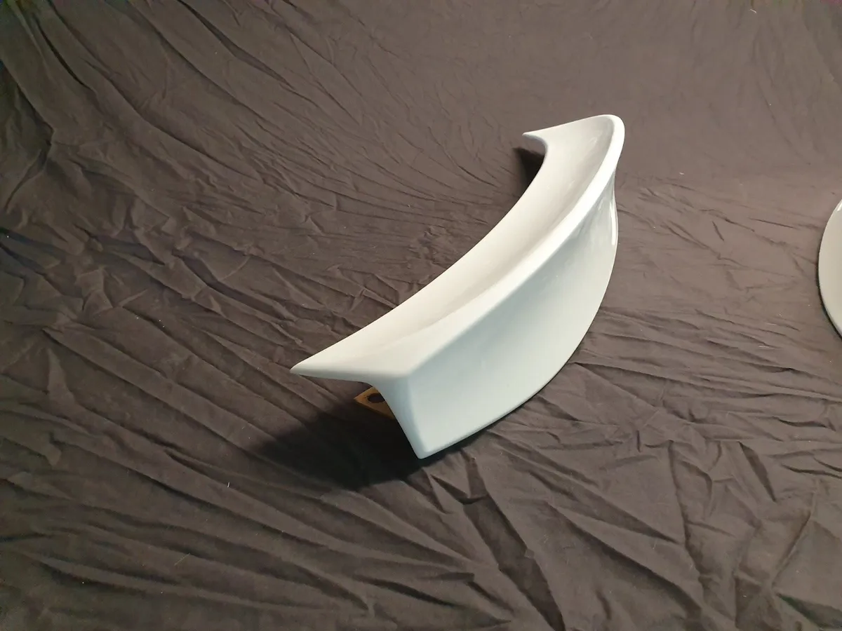 lexus Is220 & Is250 Wald boot spoiler - Image 4
