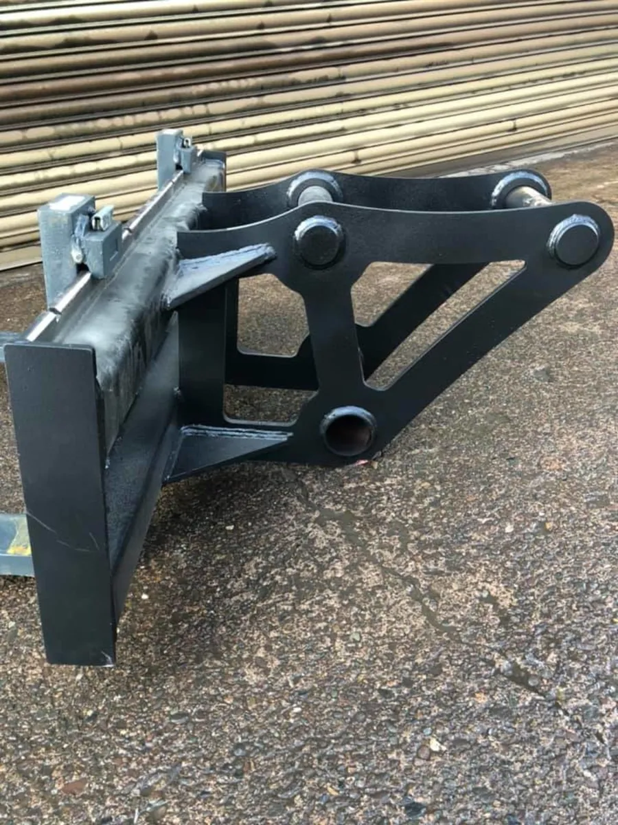 16''Excavator Palletfork Carriage 13 Tonne Digger - Image 3