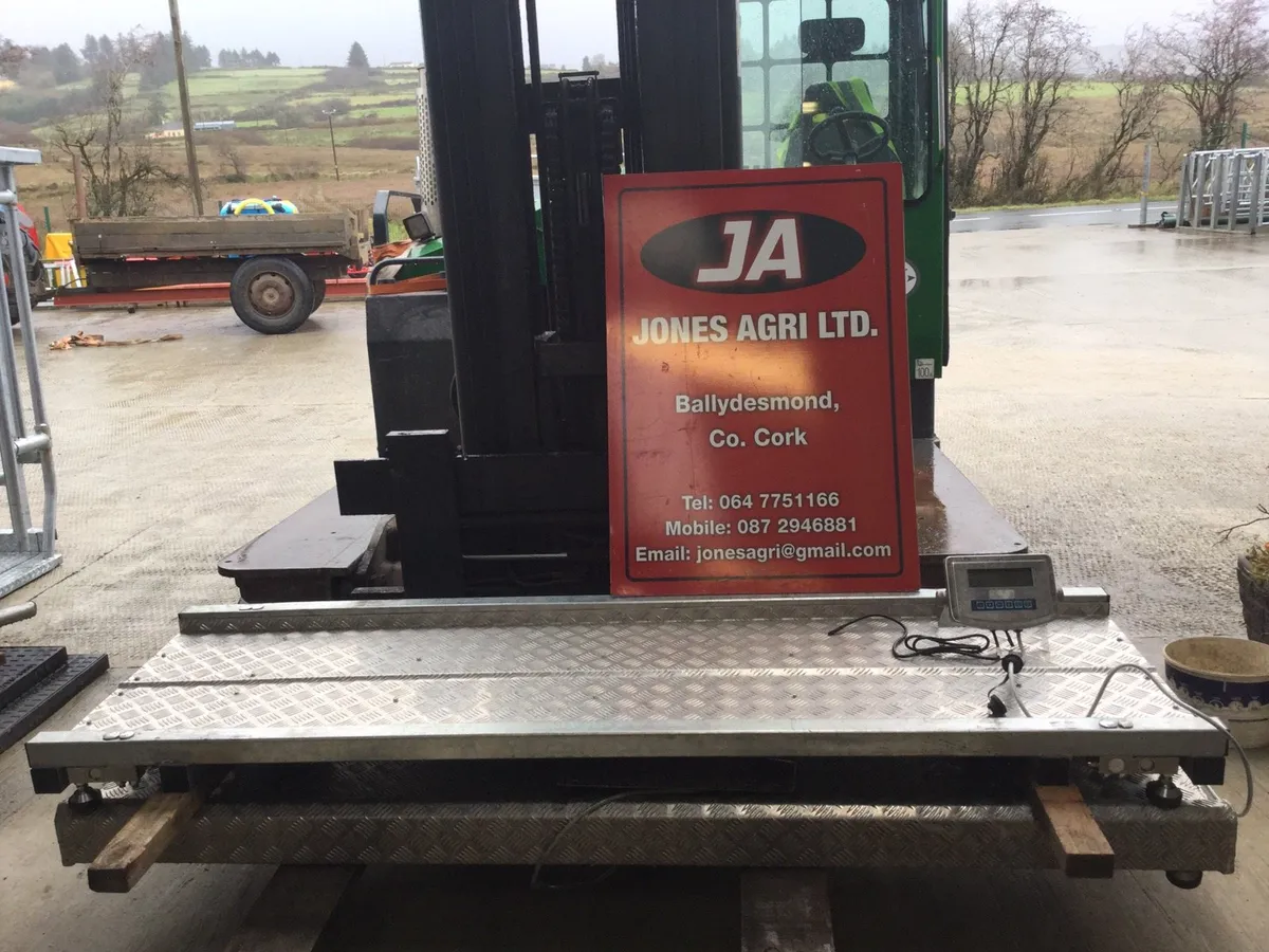 Tams approved Cattle weighing scales