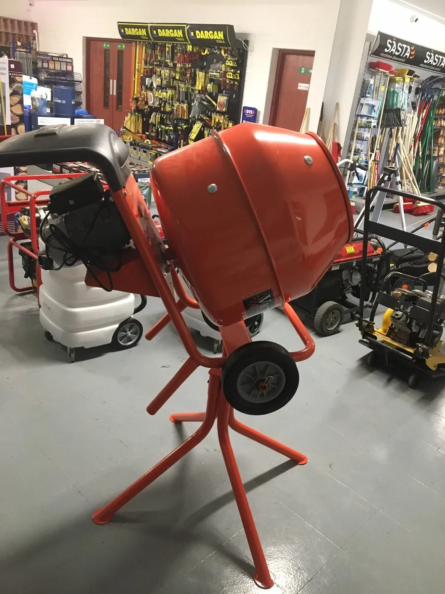 Cement mixer only €495 - Image 3