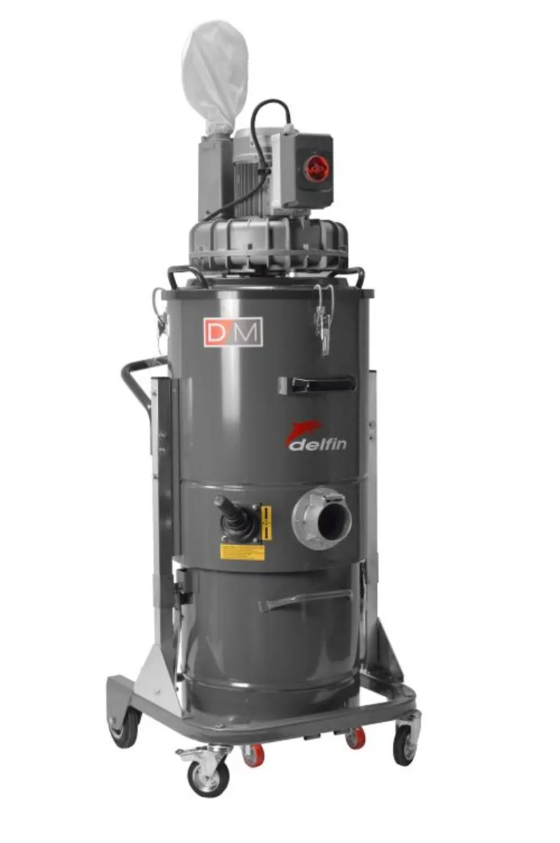 Delfin 3 phase Industrial vacuums