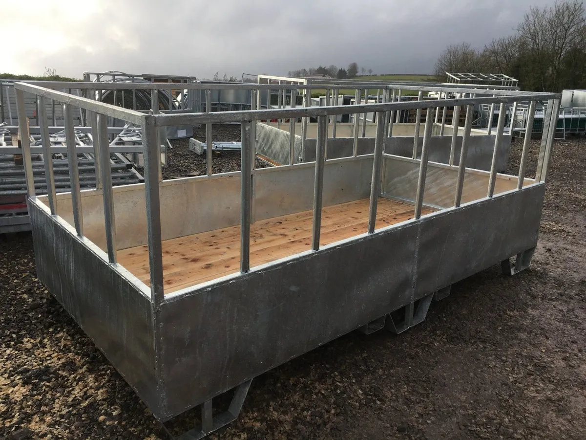 Square cattle & horse feeders. nationwide - Image 3