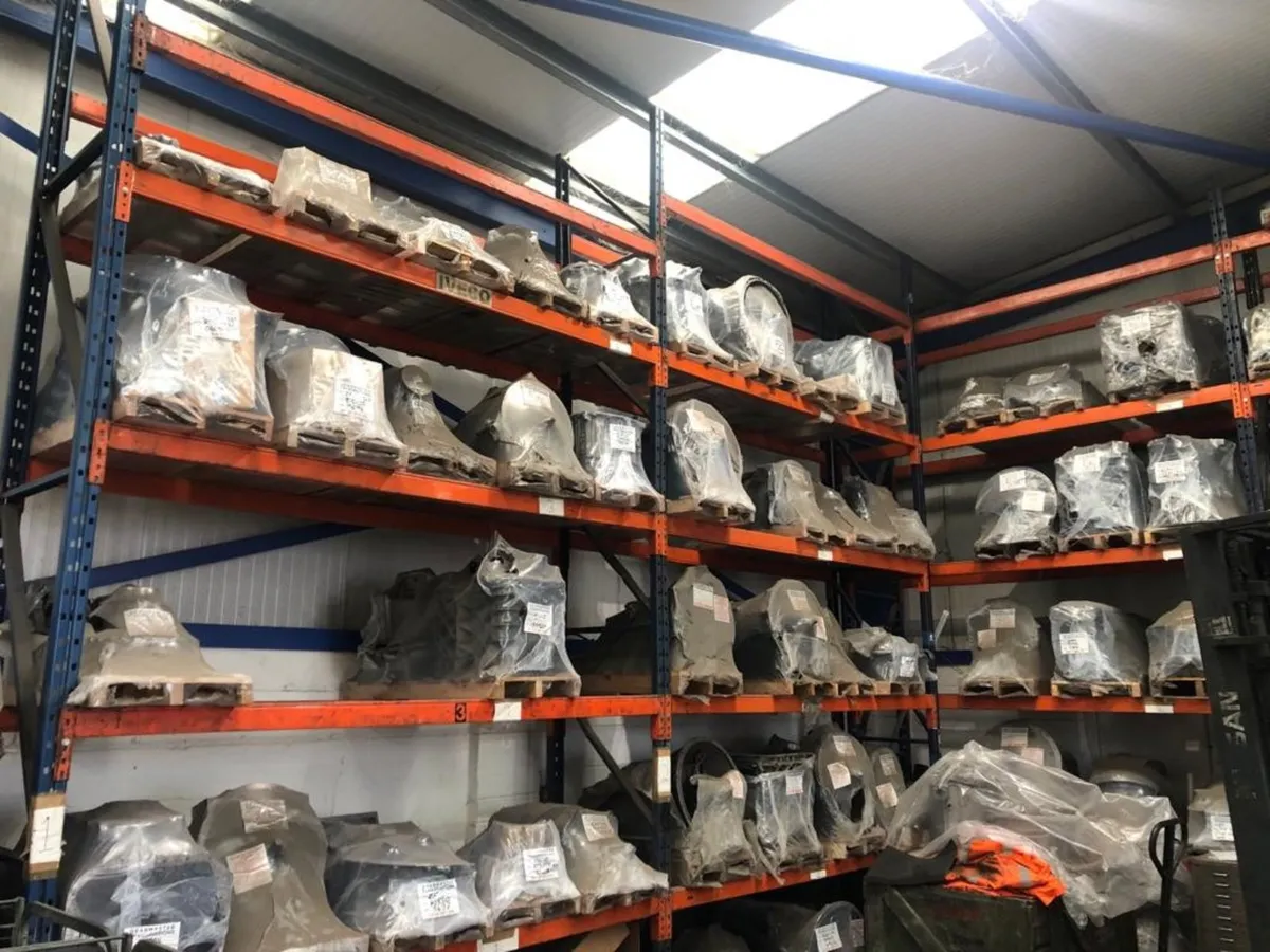 Recondition truck gearboxes and diffs for sale - Image 2