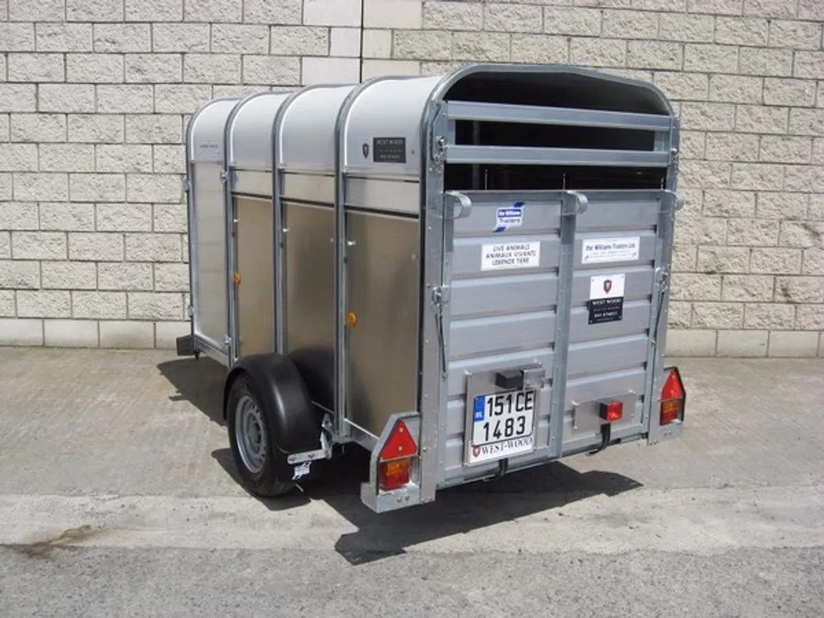 New P8 8' x 4'  x 5 Ifor Williams Pig & Sheep - Image 3