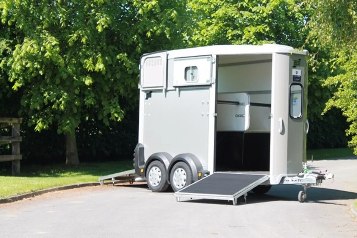 New  HB506 Ifor Willams Horseboxes - Image 3