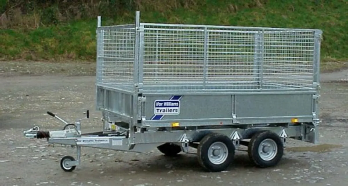 New LM85 8' x 5' Ifor Williams Flatbed