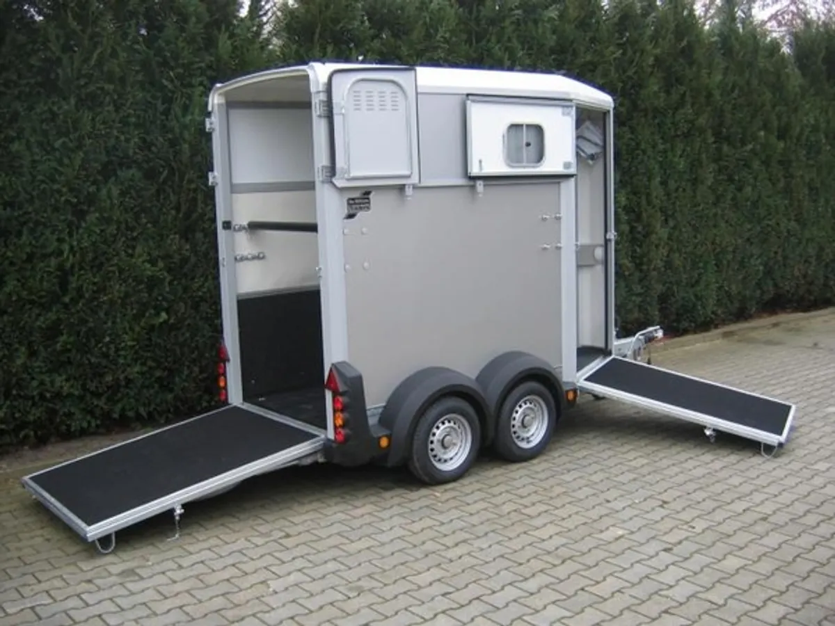 New HB403 Ifor Williams Horsebox - Image 2