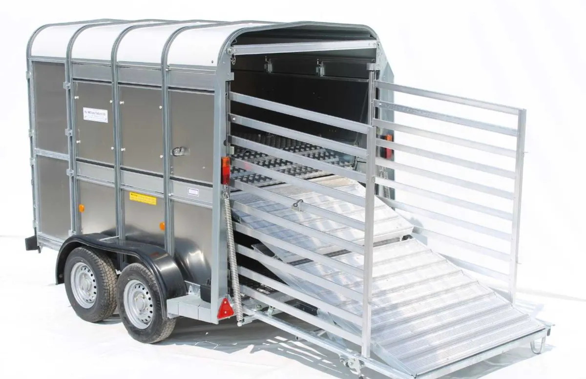 New TA5 8' x 5' x 6' Ifor Williams Cattle Trailer - Image 1