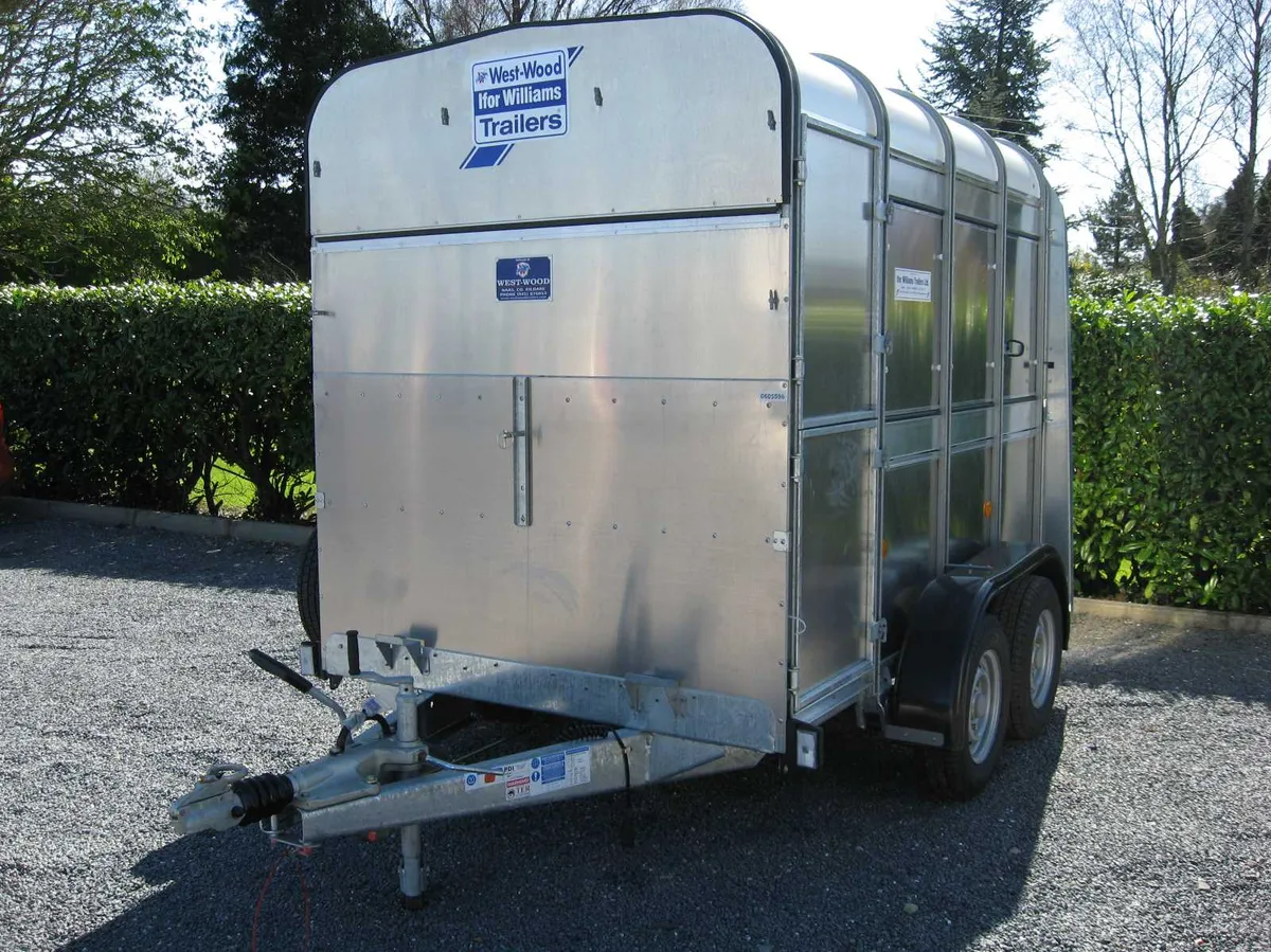 New TA5 8' x 5' x 6' Ifor Williams Cattle Trailer - Image 4