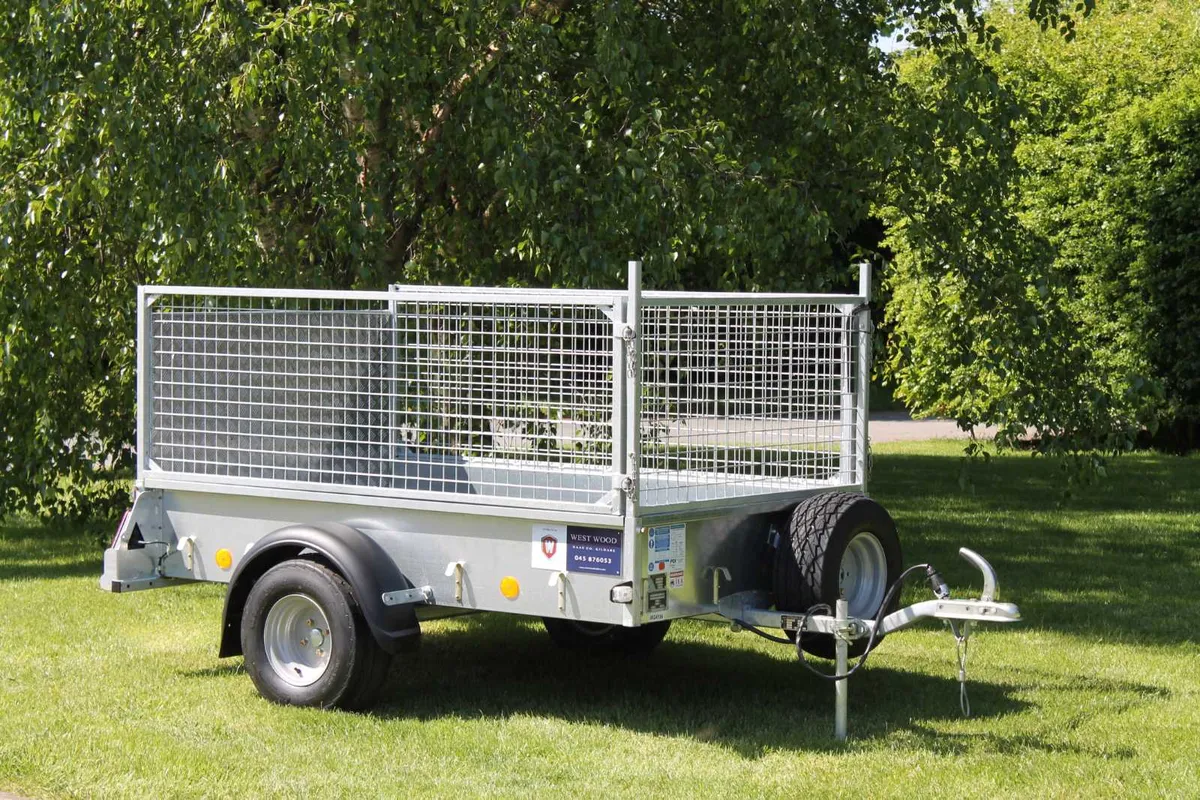 New P6e 6'6'' x 4' Unbraked Ifor Williams Trailer - Image 2