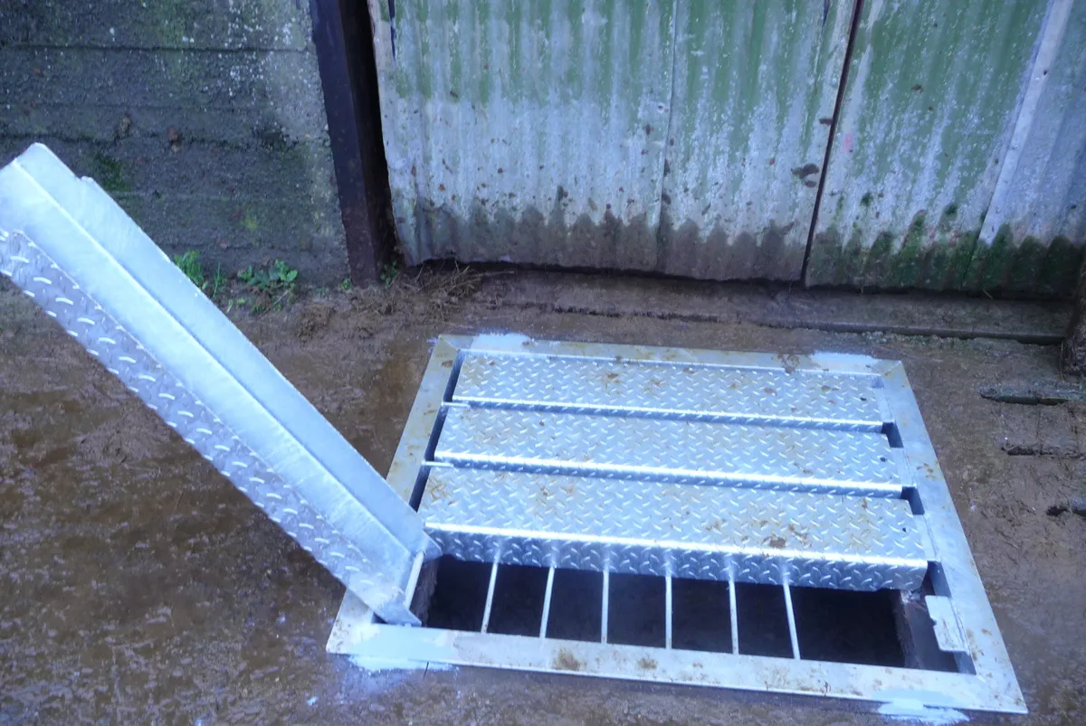 NEW replacement Slurry Tank  agitation covers - Image 4