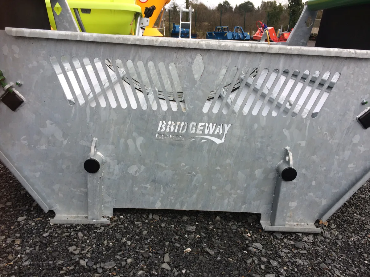 Bridgeway bale feeder - Image 4