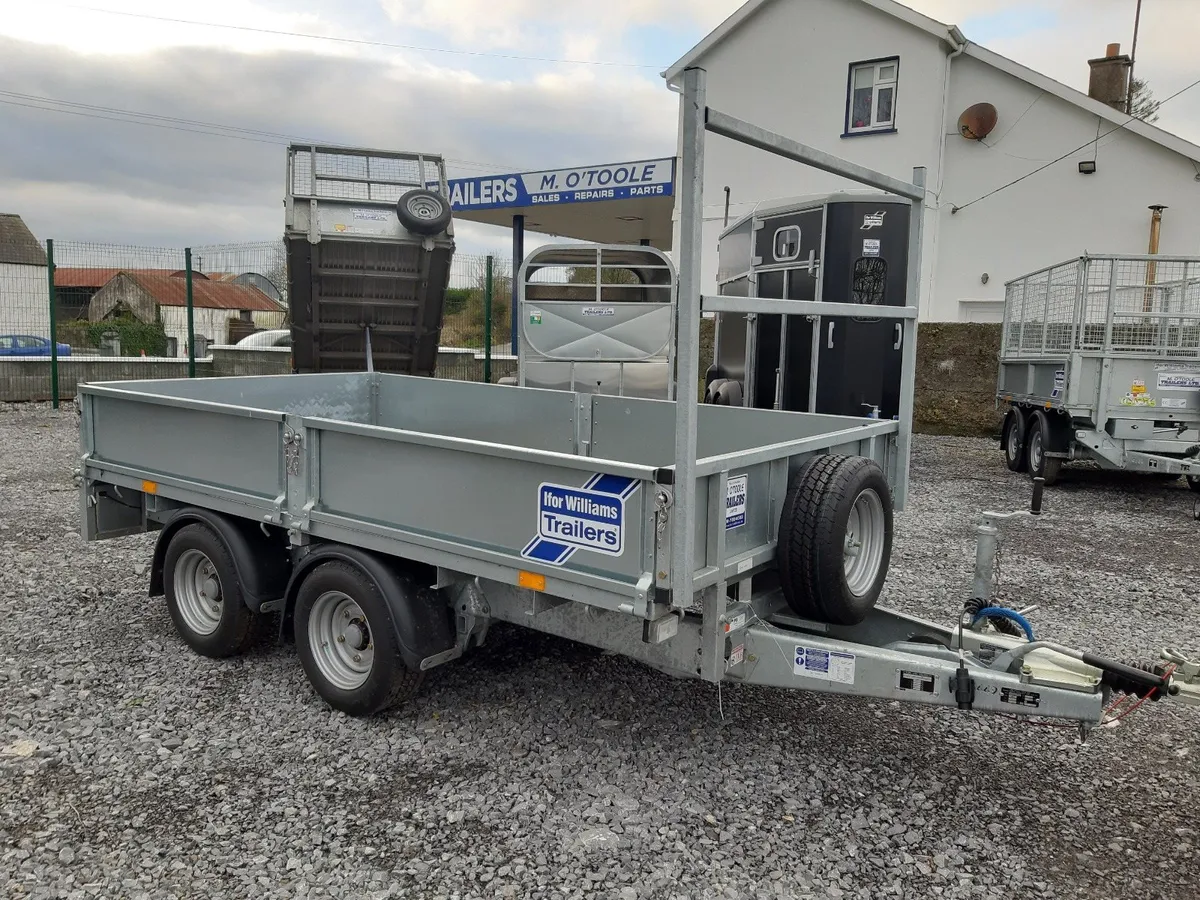 NEW  10' x 5'6"  IFOR WILLIAMS  TRAILER (lM105)