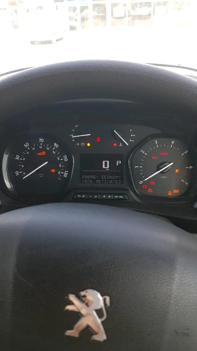 Digital dash fixer speedometer repair service - Image 4