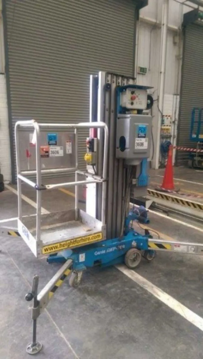 Genie AWP 30 DC - Vertical Lift - Image 2