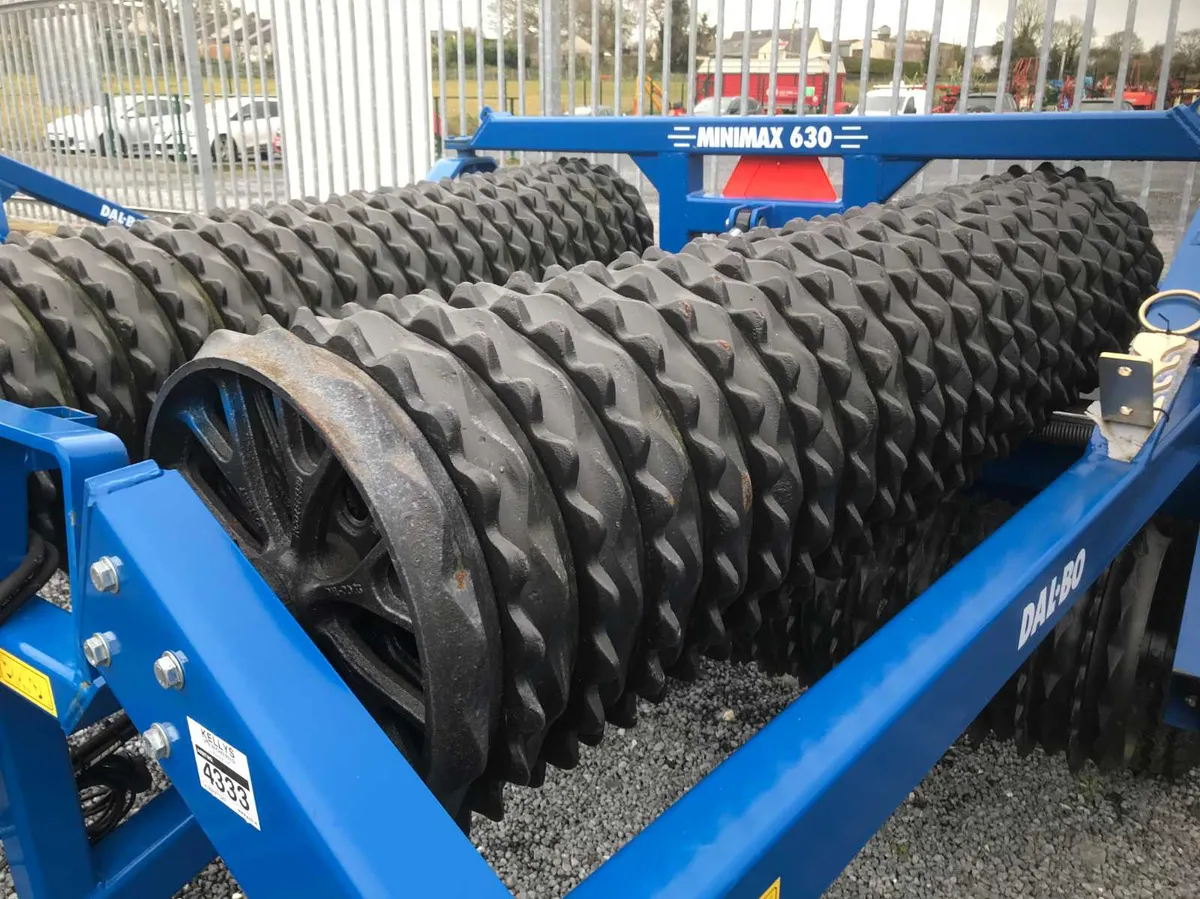 Dalbo 6.3m roller - Image 3