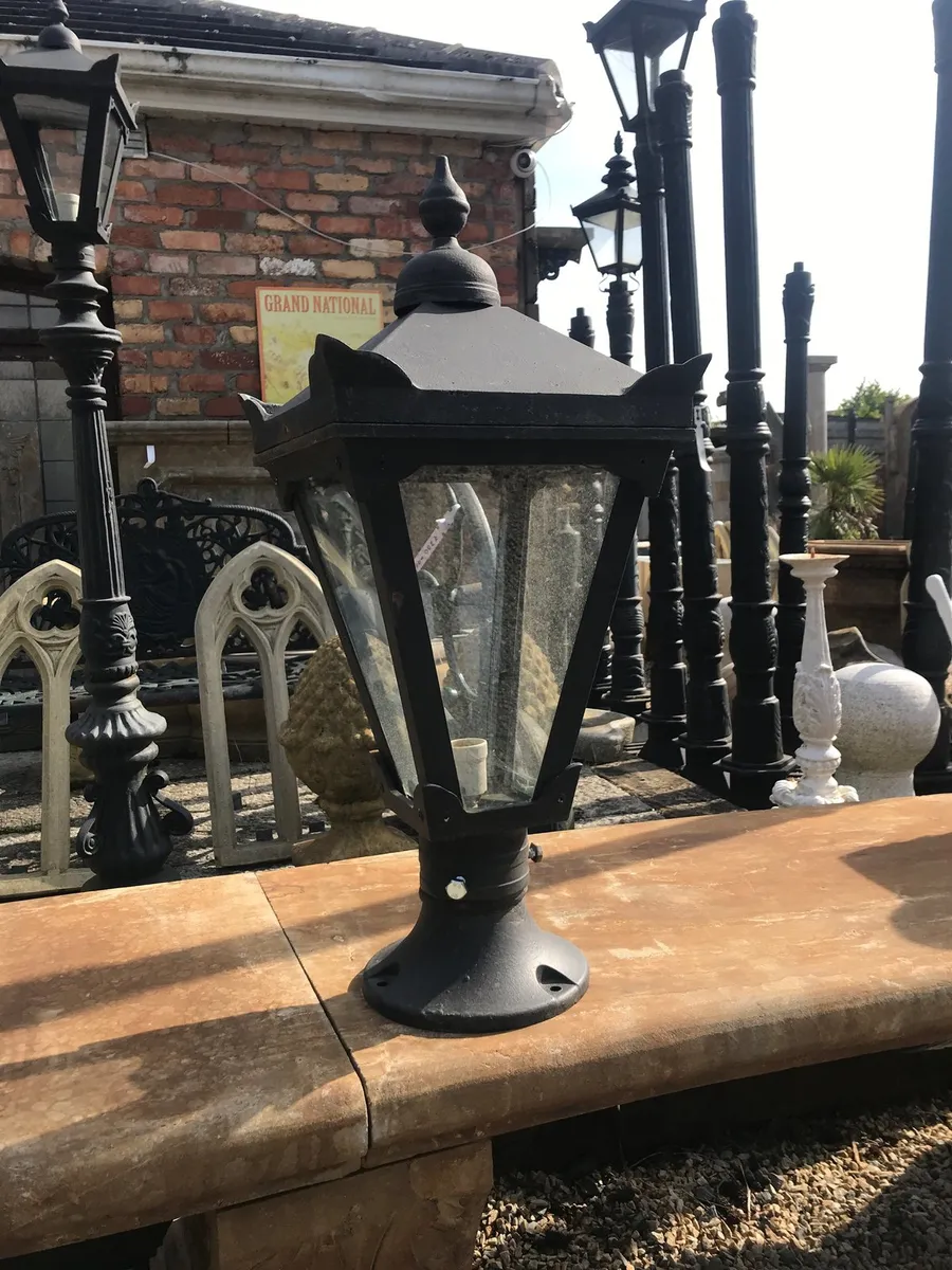 Full Cast Iron Pier Lights - Image 2