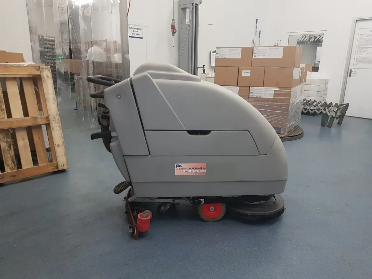 Secondhand Comac Media 26 scrubber dryer - Image 1