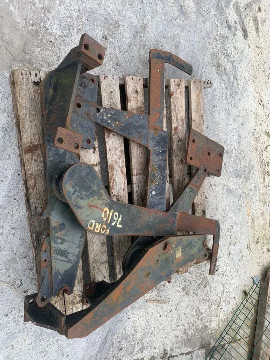 Ford 7610 Loader Brackets