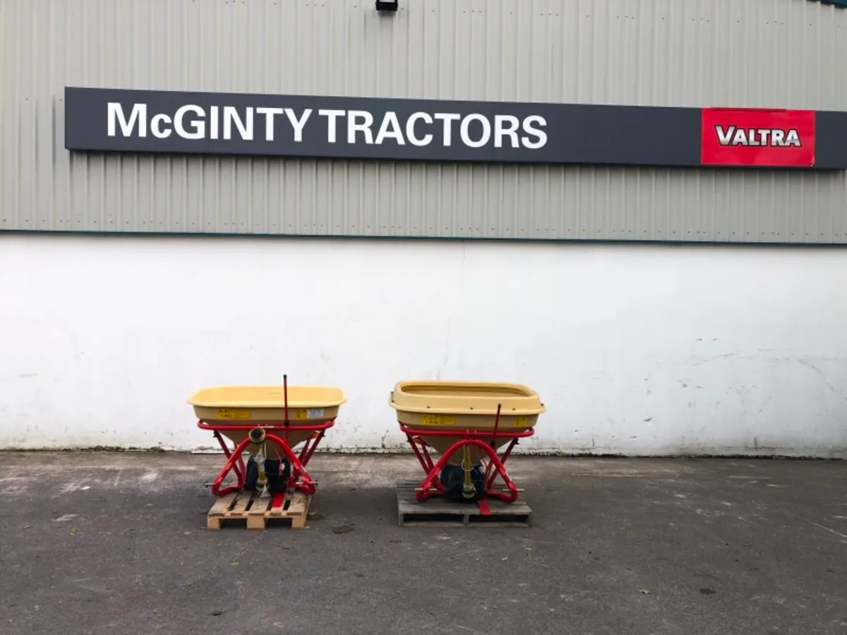 In Stock Vicon Fertiliser Spreader PS 403 503 754 - Image 2