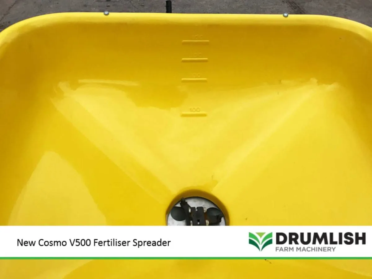 Comso V500 Fertiliser Sower (New + In-Stock) - Image 4