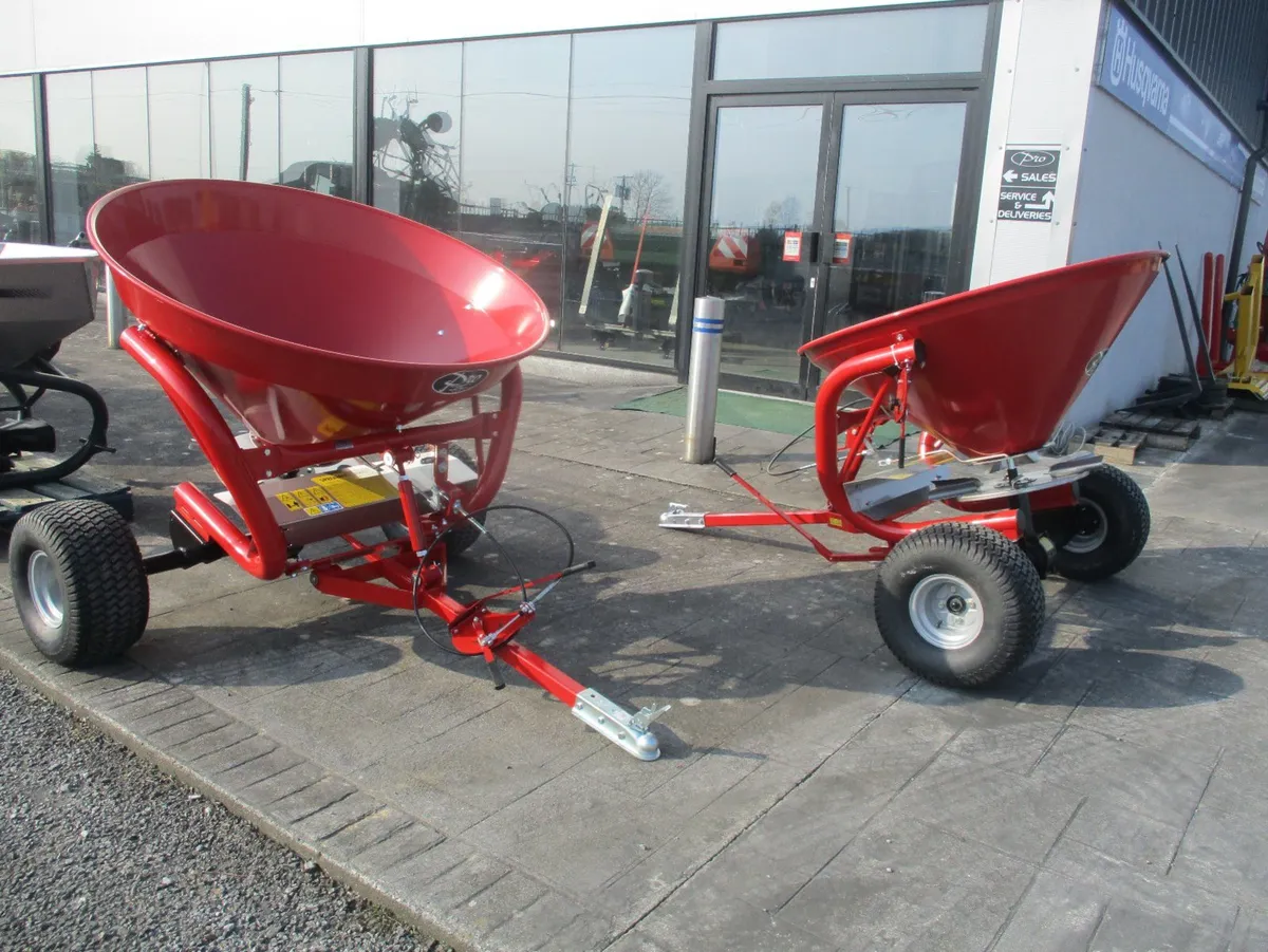 quad fertliser spreaders, sprayers trailers tipper