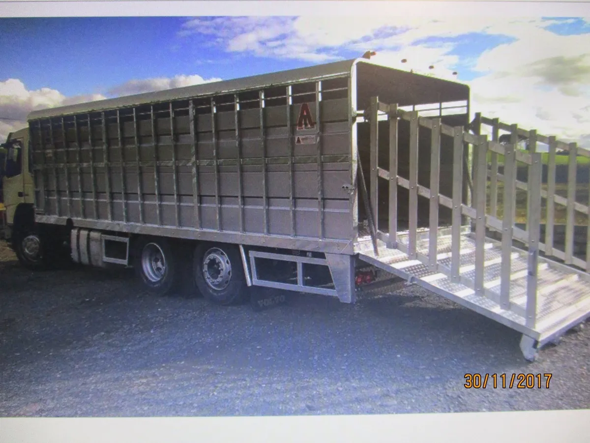 Hudson livestock truck body - Image 3