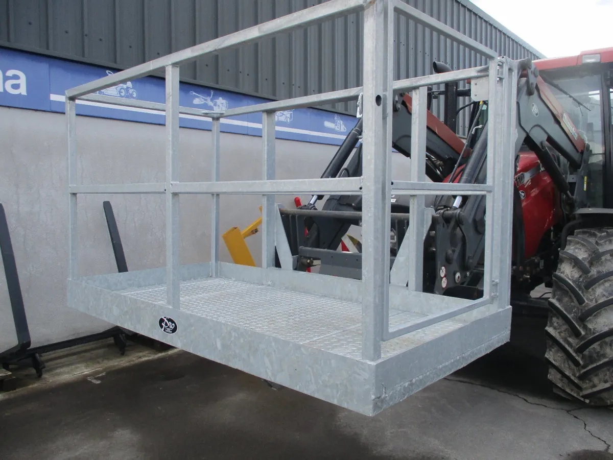saftey cage basket 2 m x 1m  /  8 x 4 man basket - Image 3