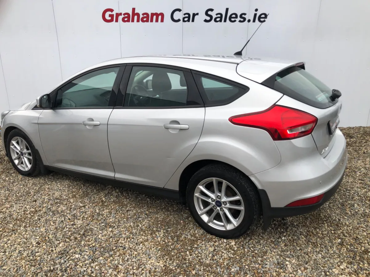 Ford Focus 2016 diesal - Image 4